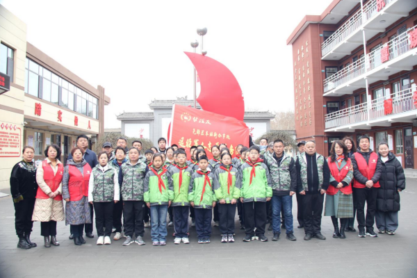 堯都區(qū)車站街“幫戰(zhàn)友”志愿服務(wù)隊(duì)開展特色活動
